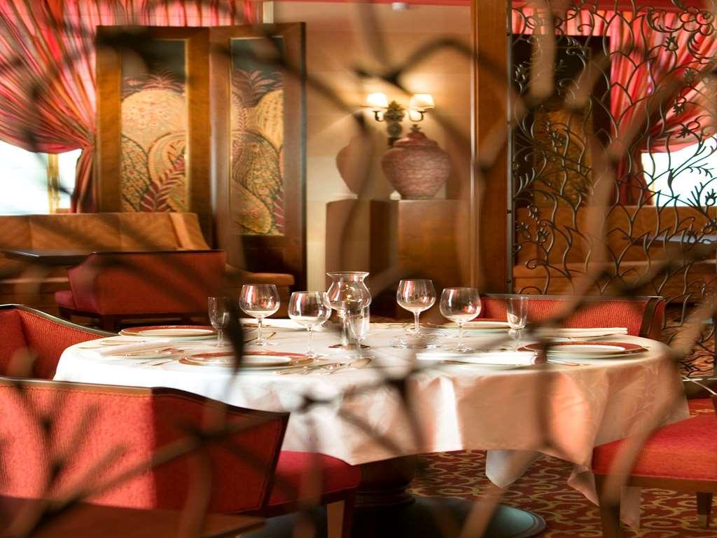 Royal Hotel Oran - Mgallery By Sofitel レストラン 写真
